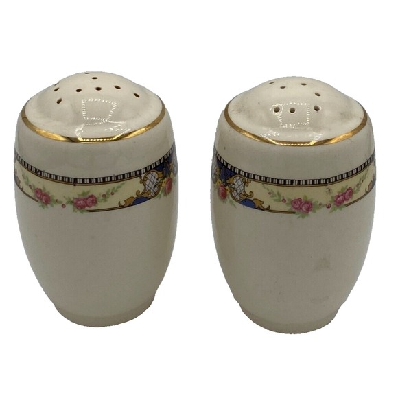 Vintage Ballerina Camwood Floral Pattern Salt & Pepper - Picture 2 of 3